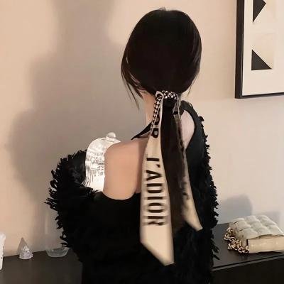 爆竹声中谙世路